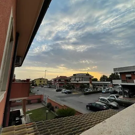 A Pochi Passi Dal Mare E Dal Centro L'Americano